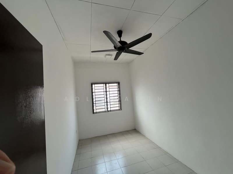 Rumah Teres 2 Tingkat untuk Dijual di Taman Scientex Pasir Gudang (Pasir Gudang) - Adli Harun - PropertyGuru.com.my