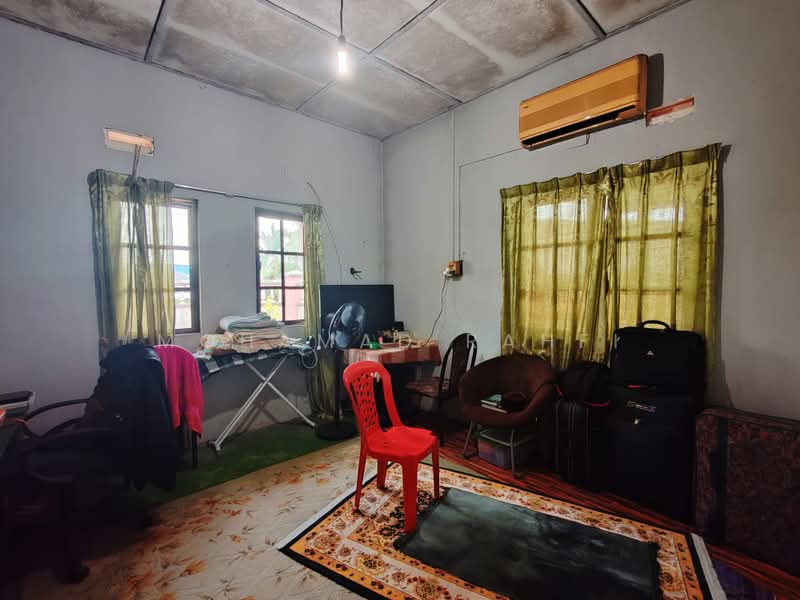 Bungalow for Sale in Kampung Melayu Majidee (Johor Bahru) - Mohamad Rahfi - Living Room - PropertyGuru.com.my