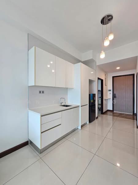 Servis Apartment untuk Dijual di Paragon Residences @ Straits View - Han Yong Ang - Kitchen - PropertyGuru.com.my