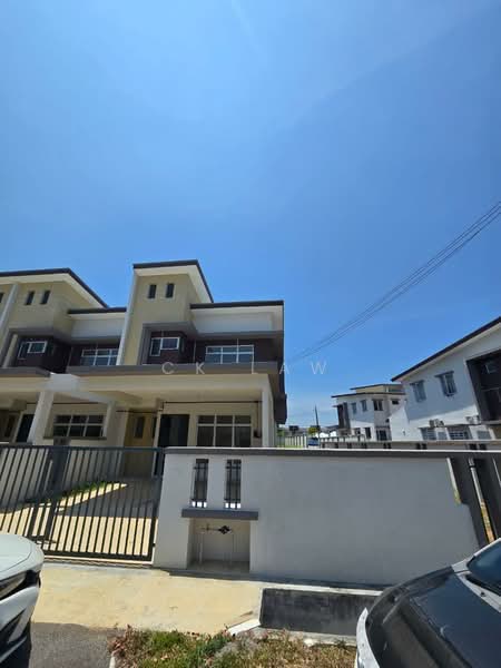 2-storey Terraced House for Rent in Bandar Tasik Kesuma (Beranang) - CK Law - Exterior - PropertyGuru.com.my