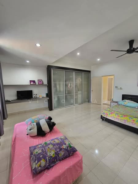 2-storey Terraced House for Rent in Taman Nusa Idaman (Iskandar Puteri (Nusajaya)) - Victor Tan - Bedroom - PropertyGuru.com.my
