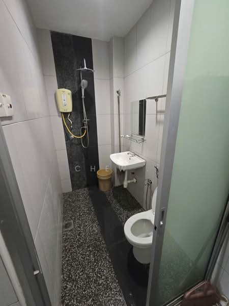 Rumah Teres 2 Tingkat untuk Dijual di Ukay Perdana (Ulu Kelang) - Chew . - Bathroom - PropertyGuru.com.my
