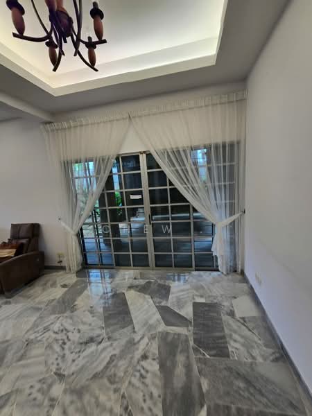 Rumah Teres 2 Tingkat untuk Dijual di Ukay Perdana (Ulu Kelang) - Chew . - Living Room - PropertyGuru.com.my