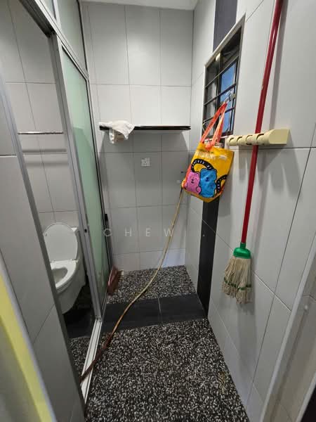 Rumah Teres 2 Tingkat untuk Dijual di Ukay Perdana (Ulu Kelang) - Chew . - Bathroom - PropertyGuru.com.my