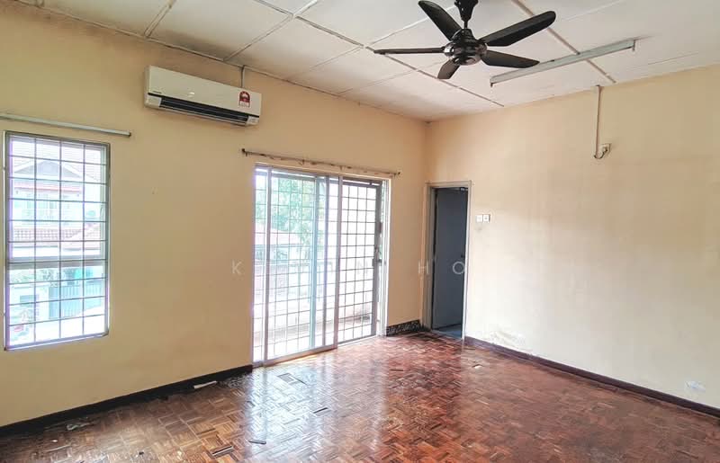 2-storey Terraced House for Sale in Taman Tasik Prima (Puchong) - Kevin Ho - Living Room - PropertyGuru.com.my