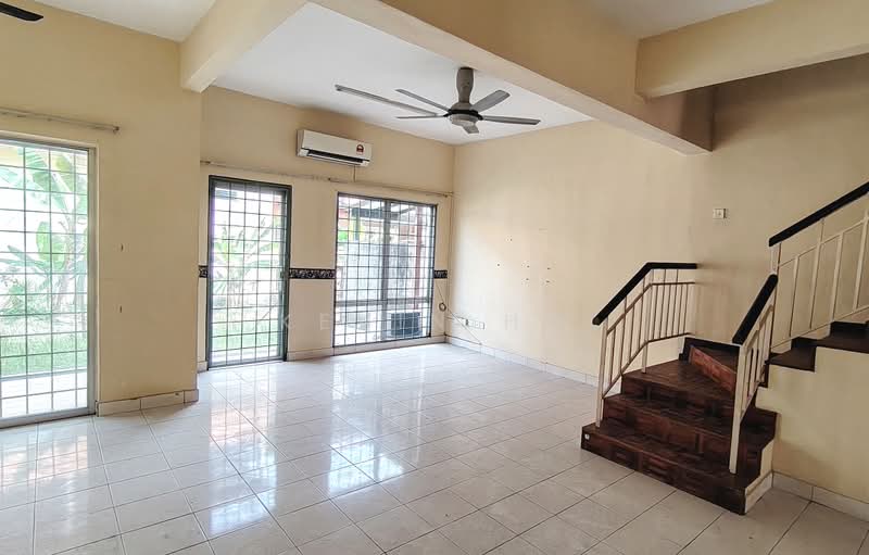 2-storey Terraced House for Sale in Taman Tasik Prima (Puchong) - Kevin Ho - Living Room - PropertyGuru.com.my