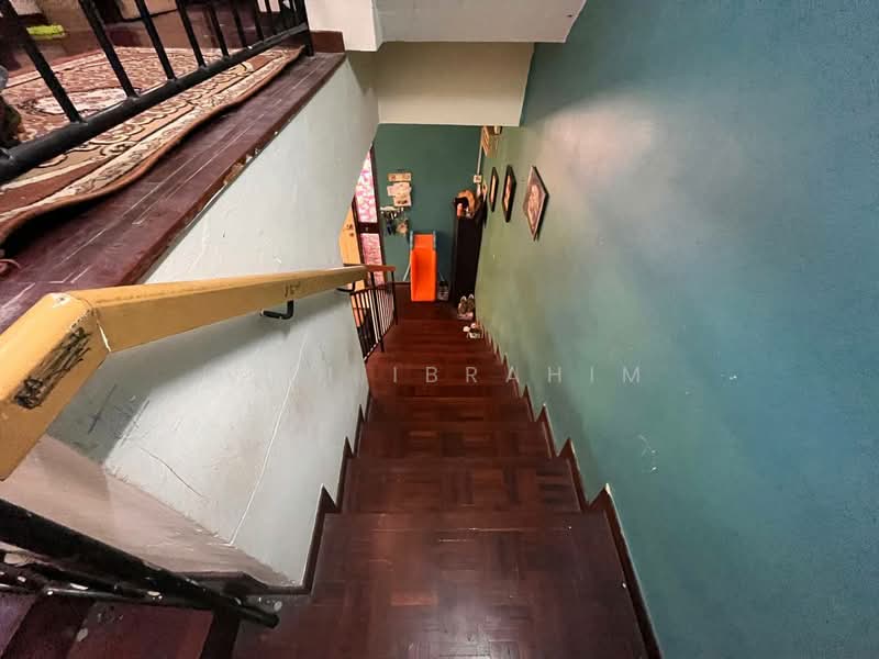Rumah Teres 2.5 Tingkat untuk Dijual di Taman Equine (Seri Kembangan) - Azli Ibrahim - Interior - PropertyGuru.com.my