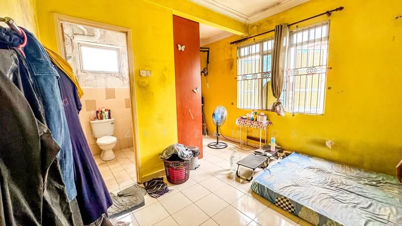 Pangsapuri untuk Dijual di Zamrud Apartment - Izzat Zamros - PropertyGuru.com.my