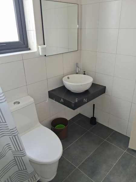 Servis Apartment untuk Disewa di Chambers - Jia En - Bathroom - PropertyGuru.com.my