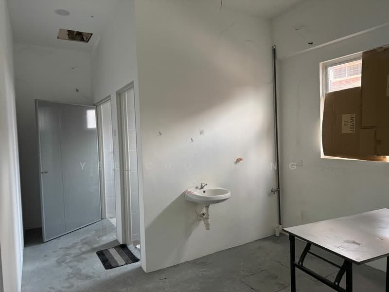 Shop for Rent in Taman Machang Bubok (Bukit Mertajam) - Yee Choi Hong - Interior - PropertyGuru.com.my