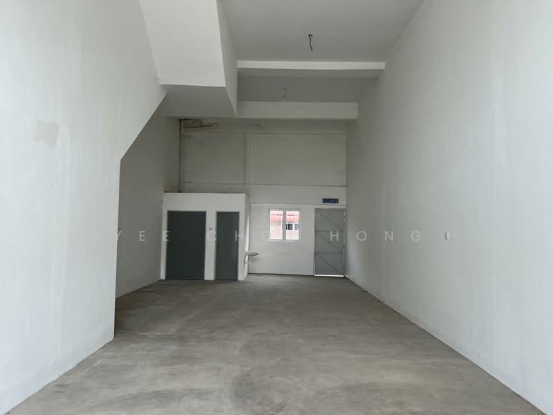 Shop for Rent in Taman Machang Bubok (Bukit Mertajam) - Yee Choi Hong - Interior - PropertyGuru.com.my