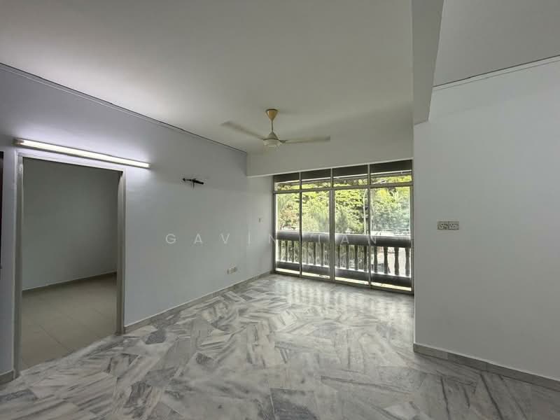 Pangsapuri untuk Dijual di Desa Bayan Apartment - Gavin Tan - Living Room - PropertyGuru.com.my
