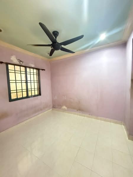 Apartment for Sale at Sri Gotong Apartment - Bryan Cho - Interior - PropertyGuru.com.my