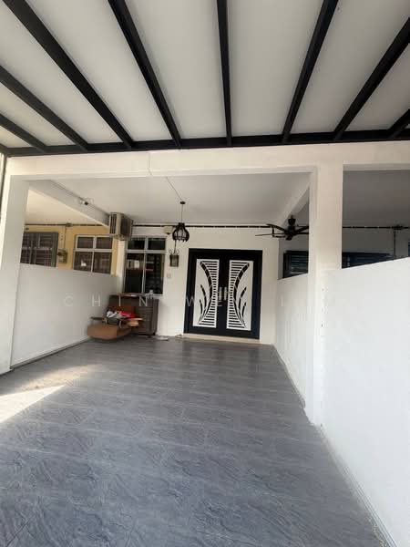 Rumah Teres untuk Disewa di Taman Sri Kluang (Kluang) - Chin Wei Lim - PropertyGuru.com.my