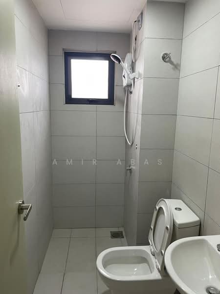 Servis Apartment untuk Disewa di Seiring Residensi - Amir Abas - Bathroom - PropertyGuru.com.my