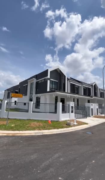 Rumah Teres 2 Tingkat untuk Dijual di Taman Dato Onn (Johor Bahru) - Edven Ng - Exterior - PropertyGuru.com.my