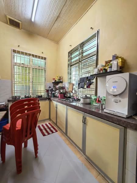 Rumah Teres 1 Tingkat untuk Dijual di Taman Nusa Bestari 2 (Iskandar Puteri (Nusajaya)) - Carson . - Kitchen - PropertyGuru.com.my