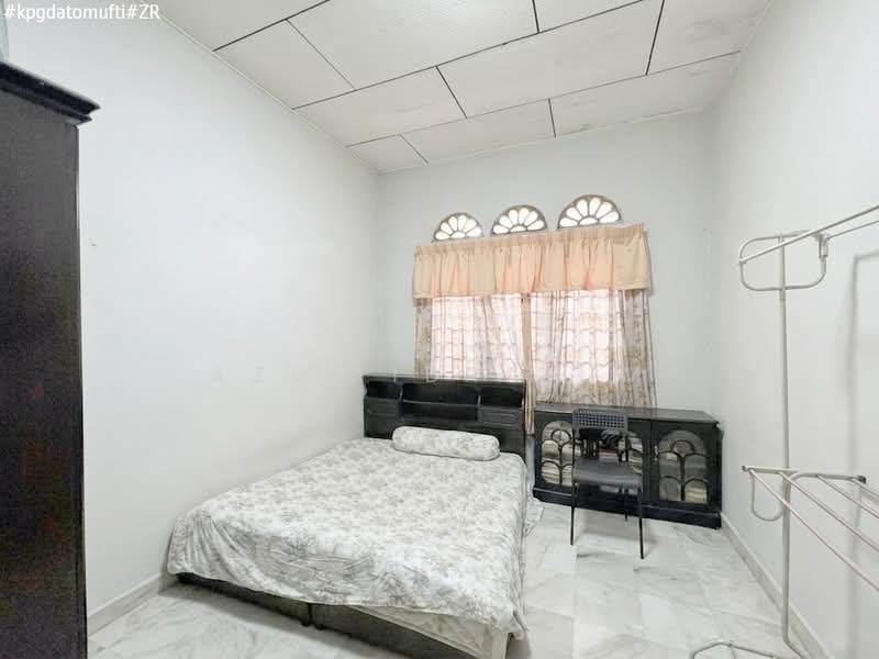 Rumah Banglo untuk Dijual di Ampang (Selangor) - Azli Ibrahim - Bedroom - PropertyGuru.com.my