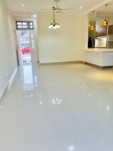 2.5-storey Terraced House for Rent in Presint 18 (Putrajaya) - Erin Yusof - Living Room - PropertyGuru.com.my