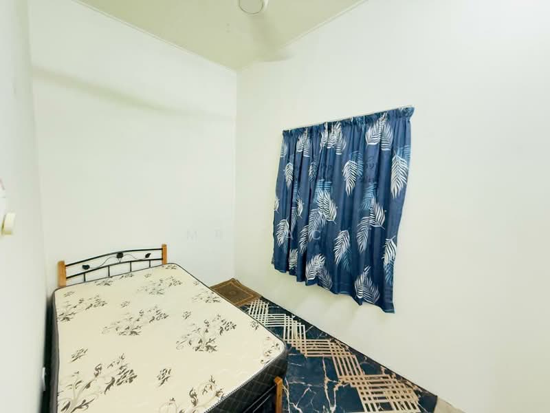 1-storey Terraced House for Rent in Seremban (Negeri Sembilan) - Mr Zack - Bedroom - PropertyGuru.com.my