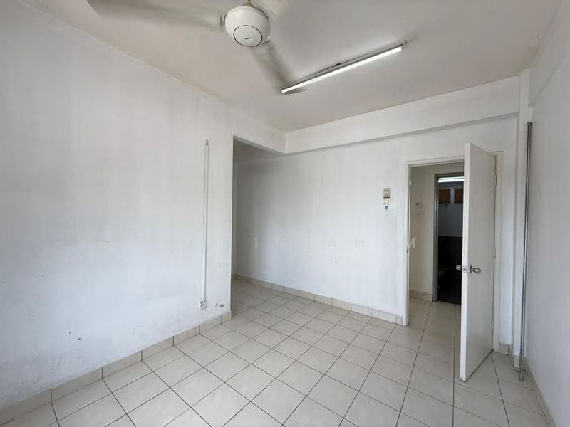 Kondominium untuk Dijual di Pangsapuri Saujana Gombak - Azli Ibrahim - Interior - PropertyGuru.com.my