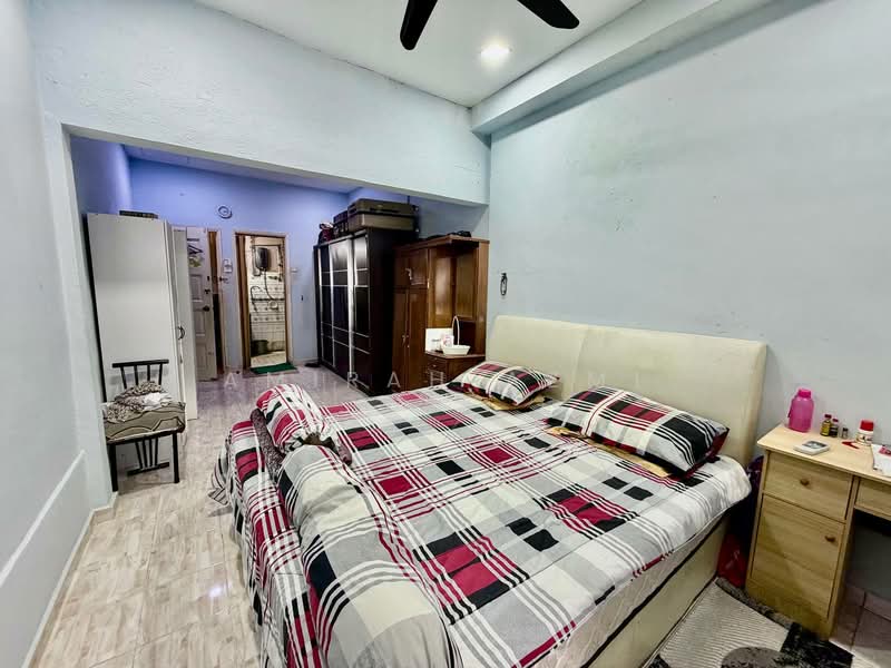 Rumah Teres 2 Tingkat untuk Dijual di Taman Selayang Indah (Selayang) - Amirah Azmi - PropertyGuru.com.my