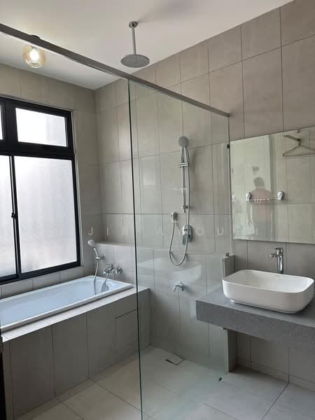 Rumah Berkembar untuk Disewa di Shah Alam (Selangor) - Najib Ayoubi - Bathroom - PropertyGuru.com.my