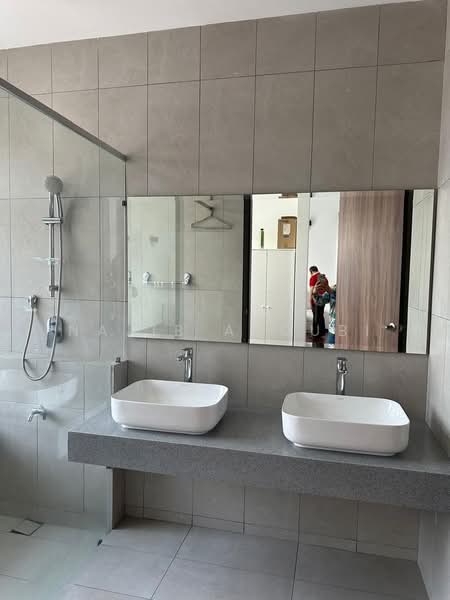 Rumah Berkembar untuk Disewa di Shah Alam (Selangor) - Najib Ayoubi - Bathroom - PropertyGuru.com.my