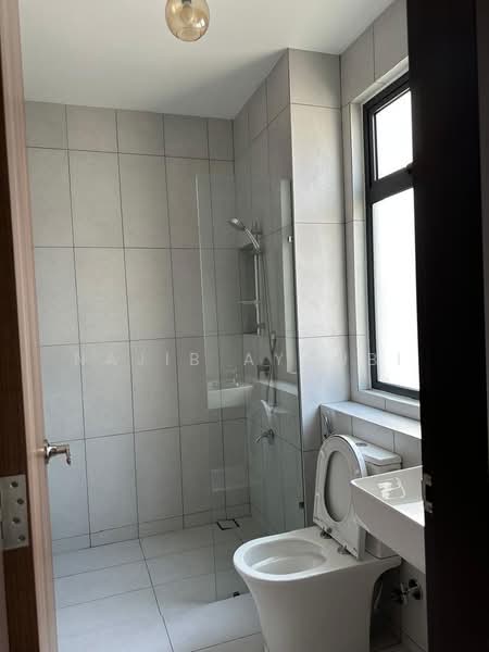 Rumah Berkembar untuk Disewa di Shah Alam (Selangor) - Najib Ayoubi - Bathroom - PropertyGuru.com.my