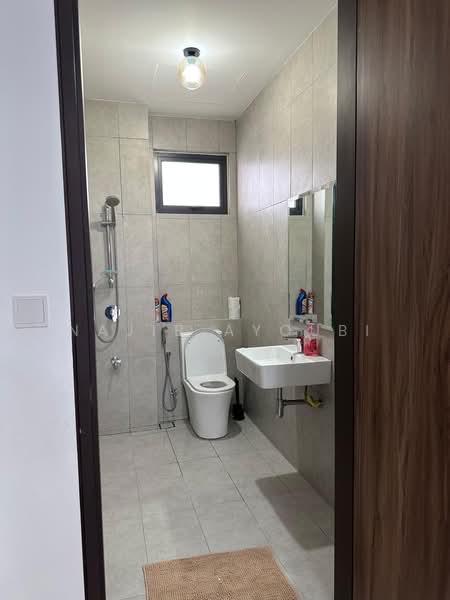 Rumah Berkembar untuk Disewa di Shah Alam (Selangor) - Najib Ayoubi - Bathroom - PropertyGuru.com.my