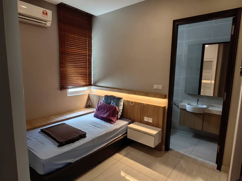 Kondominium untuk Dijual di Twin Galaxy (Dwi Galaksi) - Jasz Ong - Bedroom - PropertyGuru.com.my
