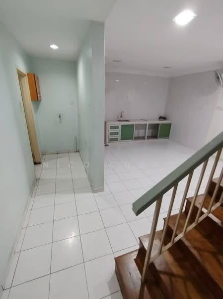 Rumah Teres 2 Tingkat untuk Dijual di Taman Daya (Johor Bahru) - Nico Chong - Kitchen - PropertyGuru.com.my