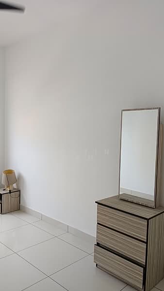 Kondominium untuk Disewa di Paraiso Residence @ The Earth - Justin Tan - Bedroom - PropertyGuru.com.my
