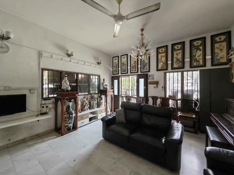 Semi-Detached House for Sale in Taman Johor Jaya (Johor Bahru) - Chris Chin - Living Room - PropertyGuru.com.my
