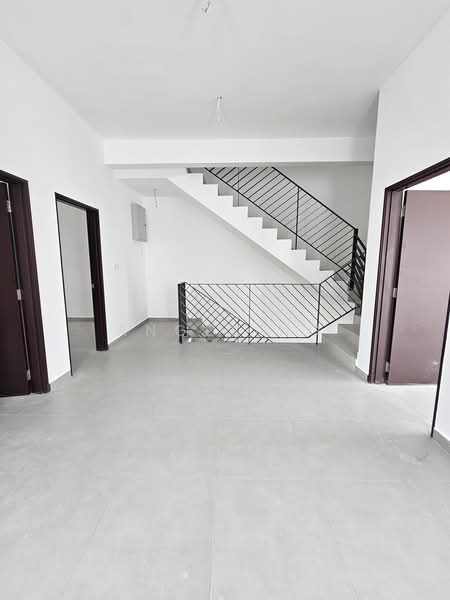 3-storey Terraced House for Sale in Batu 9 (Cheras) - Angel Ng - PropertyGuru.com.my