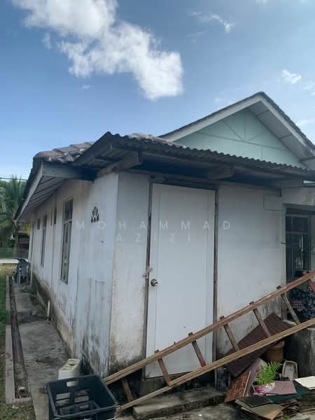 Bungalow for Sale in Perkampungan Sungai Isap Perdana (Kuantan) - Mohammad Azizi - PropertyGuru.com.my