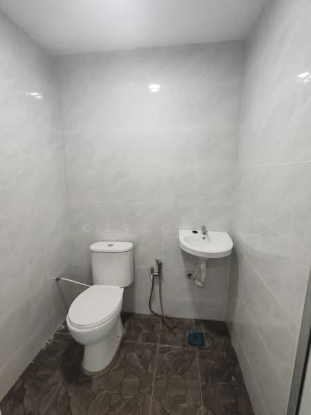 Rumah Teres 1 Tingkat untuk Dijual di Taman Universiti (Skudai) - Carson . - Bathroom - PropertyGuru.com.my