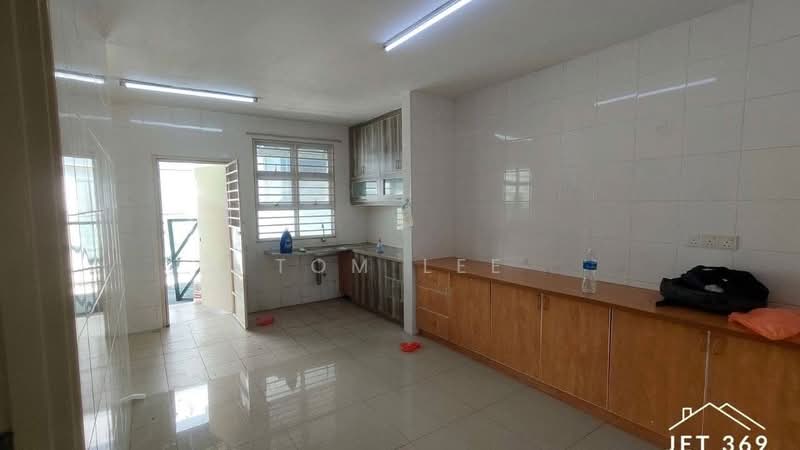 2-storey Terraced House for Rent in Kemuning Utama (Shah Alam) - Tom Lee - PropertyGuru.com.my