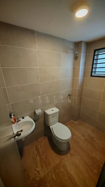 Pangsapuri untuk Disewa di Vista Sungai Ramal - Taty Nordin - Bathroom - PropertyGuru.com.my