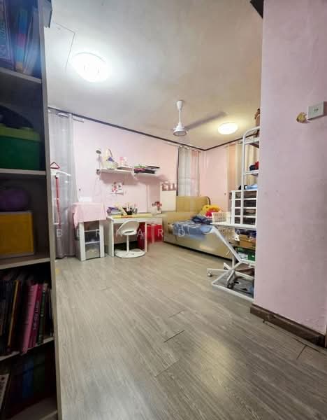 Semi-Detached House for Sale in Taman Bunga Negara (Shah Alam) - Bernard Tay - Study - PropertyGuru.com.my