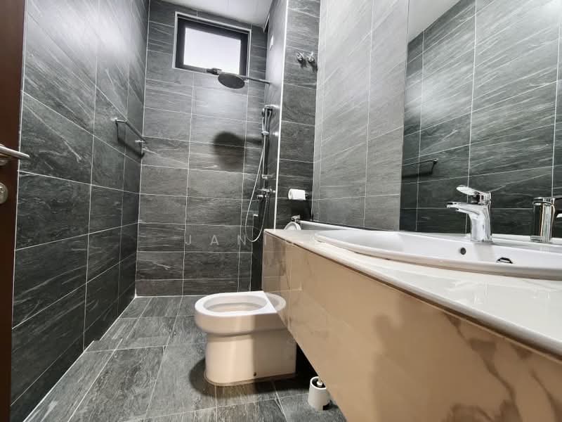 Rumah Berkembar untuk Dijual di Nusa Sentral (Iskandar Puteri (Nusajaya)) - Janice . - Bathroom - PropertyGuru.com.my