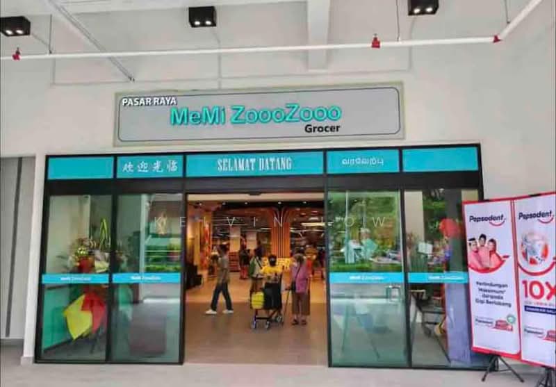 Service Residence for Sale at Majestic Maxim - Kelvin Low - Entrance - PropertyGuru.com.my