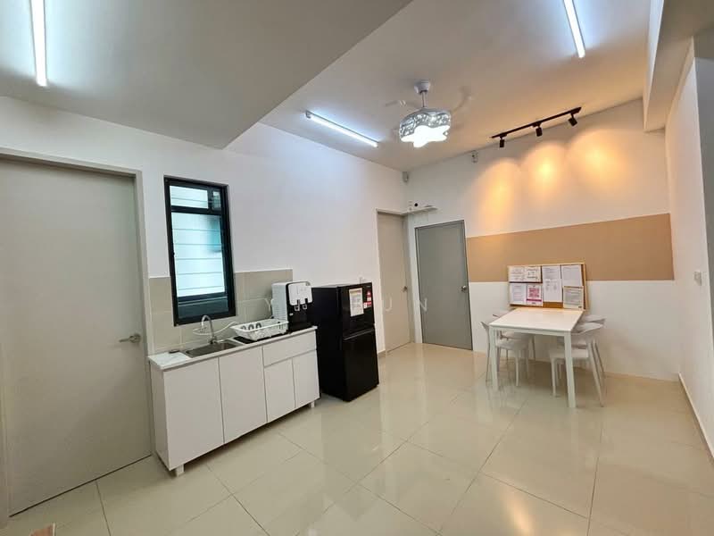 Servis Apartment untuk Disewa di Citizen 2 - Yi Jun - Kitchen - PropertyGuru.com.my
