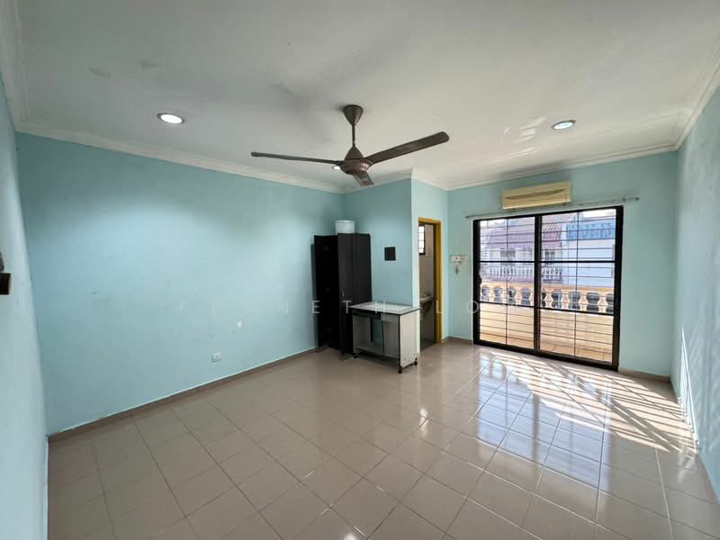 Rumah Teres 2 Tingkat untuk Dijual di Taman Cempaka (Ampang) - Kenneth Low - PropertyGuru.com.my
