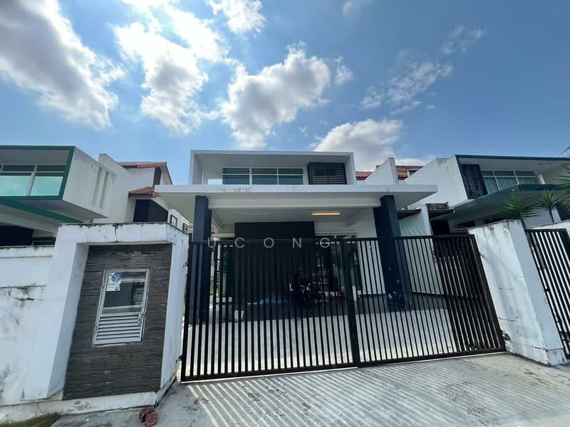 Rumah Berkembar untuk Dijual di Bandar Dato Onn (Tebrau) - Yucong . - Exterior - PropertyGuru.com.my