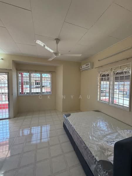 2-storey Terraced House for Rent in Ipoh (Perak) - Ck Nyau - Bedroom - PropertyGuru.com.my