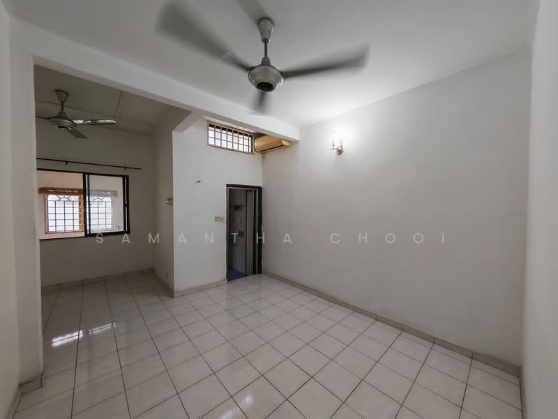 Rumah Teres 1.5 Tingkat untuk Dijual di Usj 3 (Subang Jaya) - Samantha Chooi - PropertyGuru.com.my