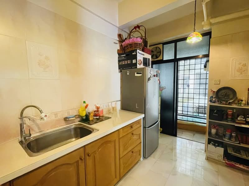 Kondominium untuk Dijual di Lakeside Tower - Kent Lai - Kitchen - PropertyGuru.com.my