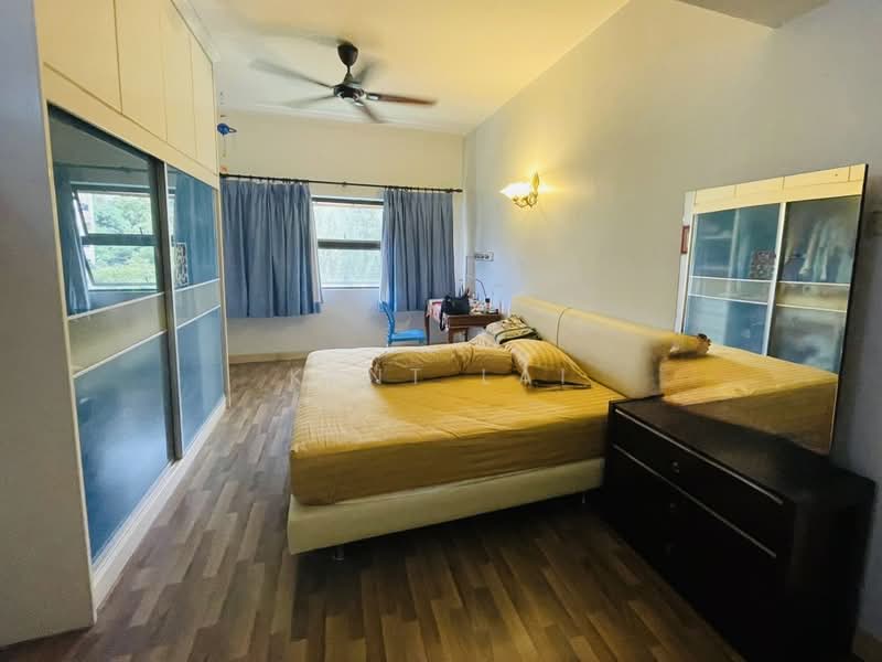 Kondominium untuk Dijual di Lakeside Tower - Kent Lai - Bedroom - PropertyGuru.com.my