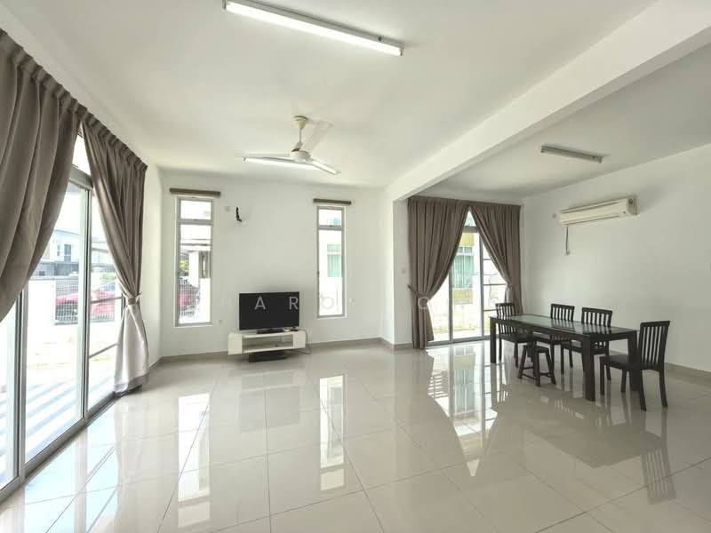 Rumah Berkembar untuk Dijual di Masai (Johor) - Sharon Ong - Living Room - PropertyGuru.com.my